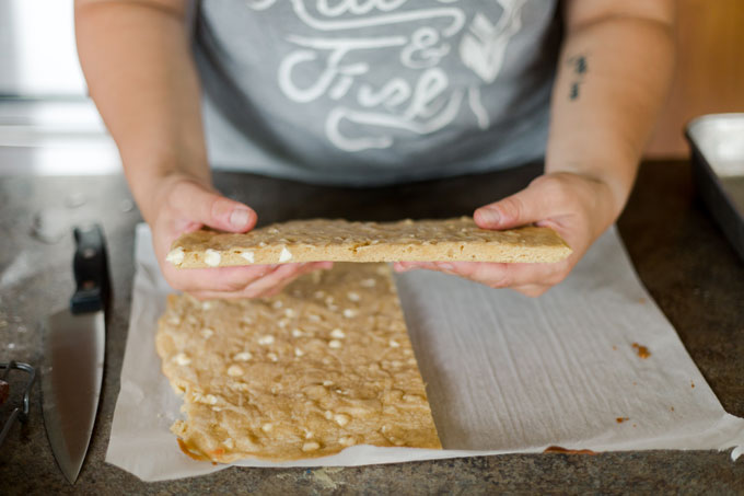 fourth of july dessert, fourth of july ice cream sandwich, ice cream sandwich recipe, fourth of july ice cream sandwich easy, red white and blue ice cream, blondie ice cream sandwich recipe, ice cream sammie, oh yay emily steffen