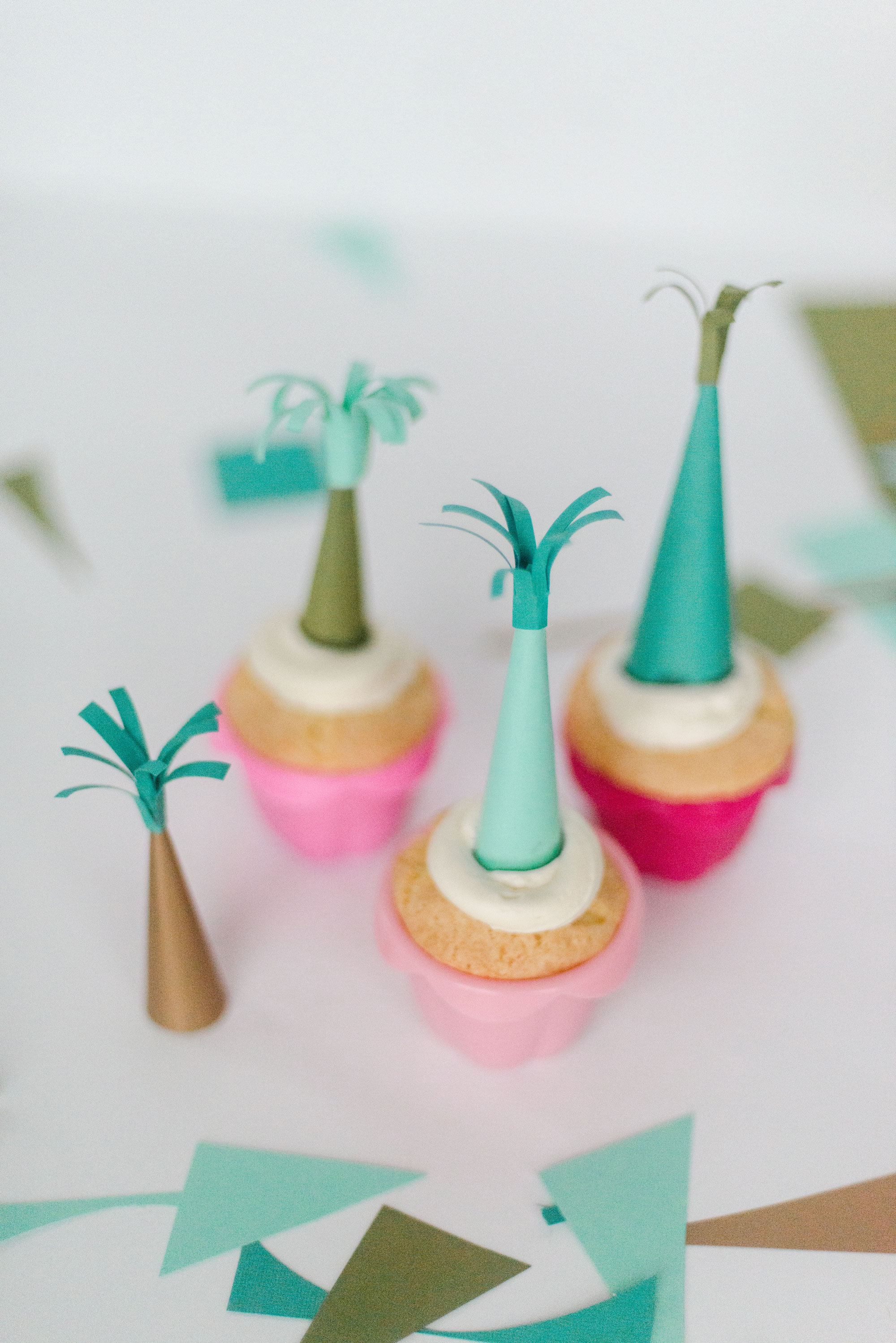 cupcake topper party hats, birthday party cupcake topper, birthday party cupcake ideas, kids birthday party ideas, easy kids birthday craft, easy kids birthday party decorations, easy birthday decor