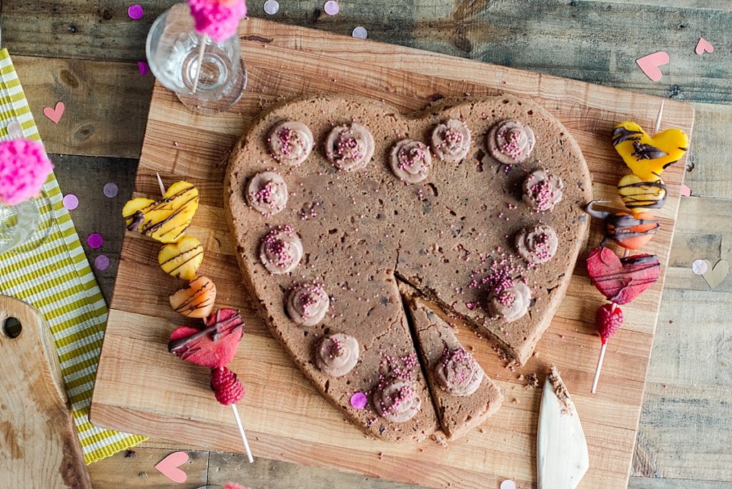 Galentines day dessert ideas, Valentines day chocolate dessert ideas, Sochatti chocolate, easy chocolate dessert ideas, Galentines day party ideas, Galentines day party, gal pal party