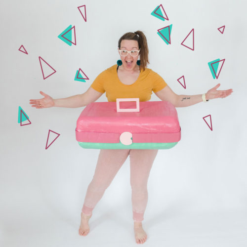 How to make a caboodle costume, caboodle costume DIY, costume DIY, oh yay costume challenge, emily steffen costumes, paper mâché costume, DIY paper mâché costume, 80s inspired costume
