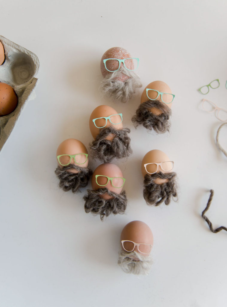 no dye easter eggs, bearded easter eggs, bald easter eggs, eggs with a beard, hipster easter eggs, millennial easter eggs, how to make easter eggs with a beard, easy easter egg decorations, easy easter decorations