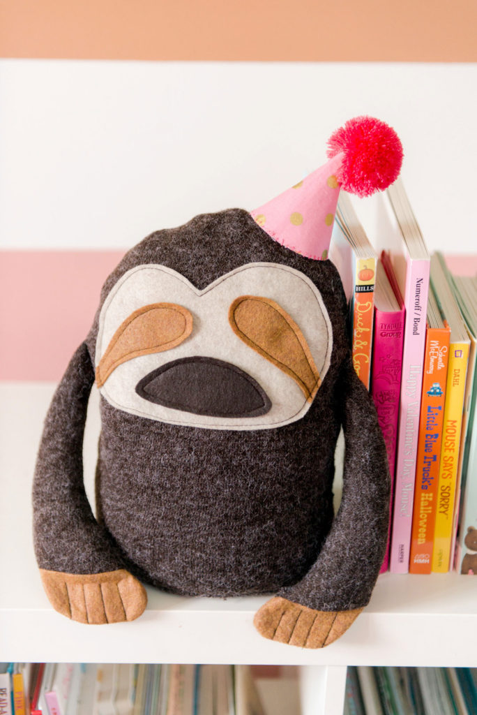 how to make a plushy bookend, sloth plushie pattern, sloth pattern, DIY sloth bookend, handmade bookend, janome sewing machine review, janome kids camp project