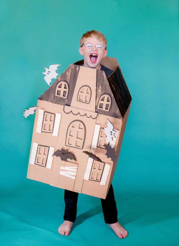 haunted house costume, DIY cardboard box costume, DIY halloween costume, haunted gingerbread house costume, haunted house costume