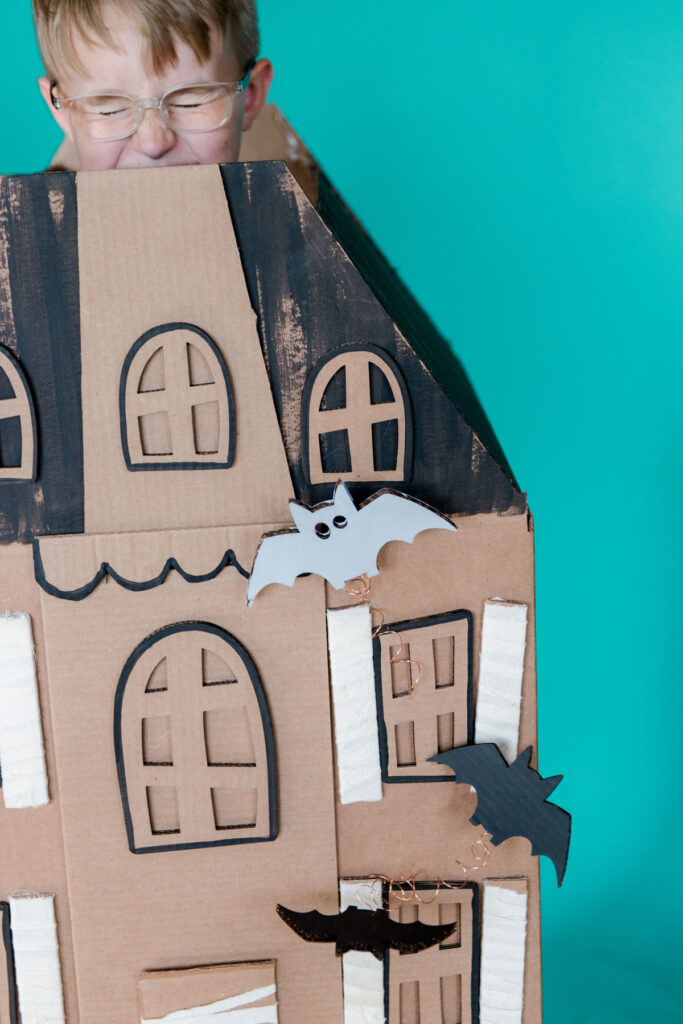 haunted house costume, DIY cardboard box costume, DIY halloween costume, haunted gingerbread house costume, haunted house costume