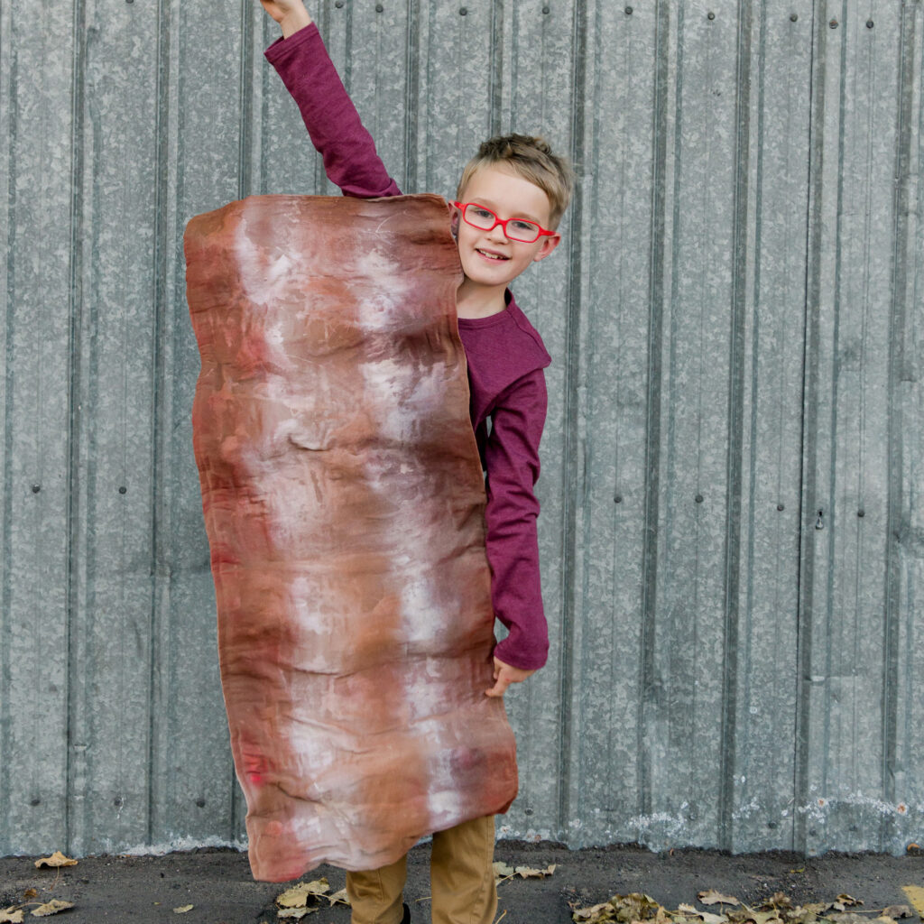 Brunch Halloween costume DiY, how to make brunch costumes, bacon costume, egg costume, toast costume, juice costume DIY