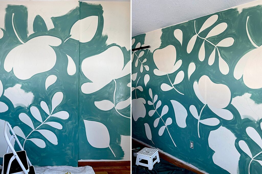 Floral wall mural, How to paint a floral mural, Playroom mural, Playroom floral mural, Floral mural how to, Home mural tips, Mural DIY