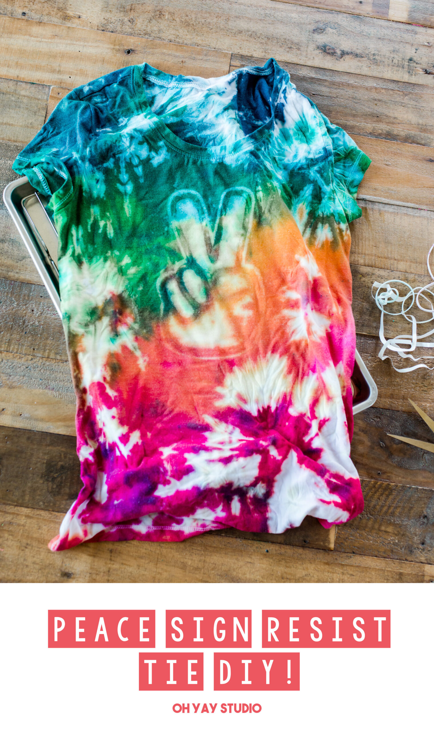 How to make resist on tie dye, tie dye DIY, How to tie dye, peace sign tie dye