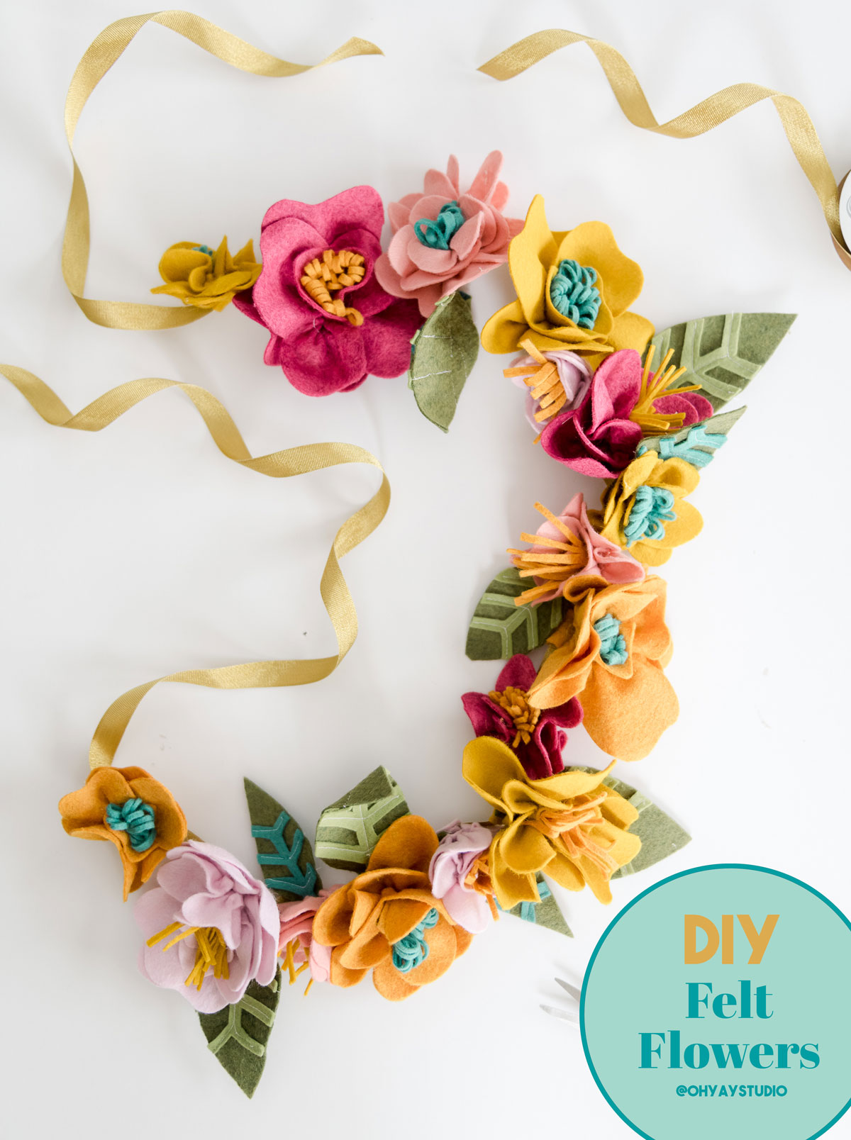 How to make felt flowers, making felt flowers look realistic, sewn felt flowers, sewing felt flowers, easy felt flowers, sewn felt flowers, felt flower crown, felt flower garland