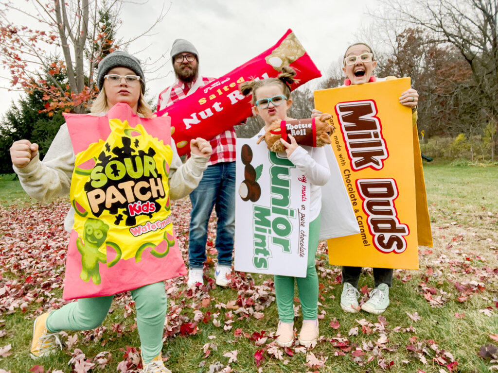 Candy Halloween costumes, Family Halloween costume idea, Milk Duds Halloween costume, Junior Mint Halloween costume, Sour Patch kid Halloween costume, Pearsons nut roll halloween costume DIY