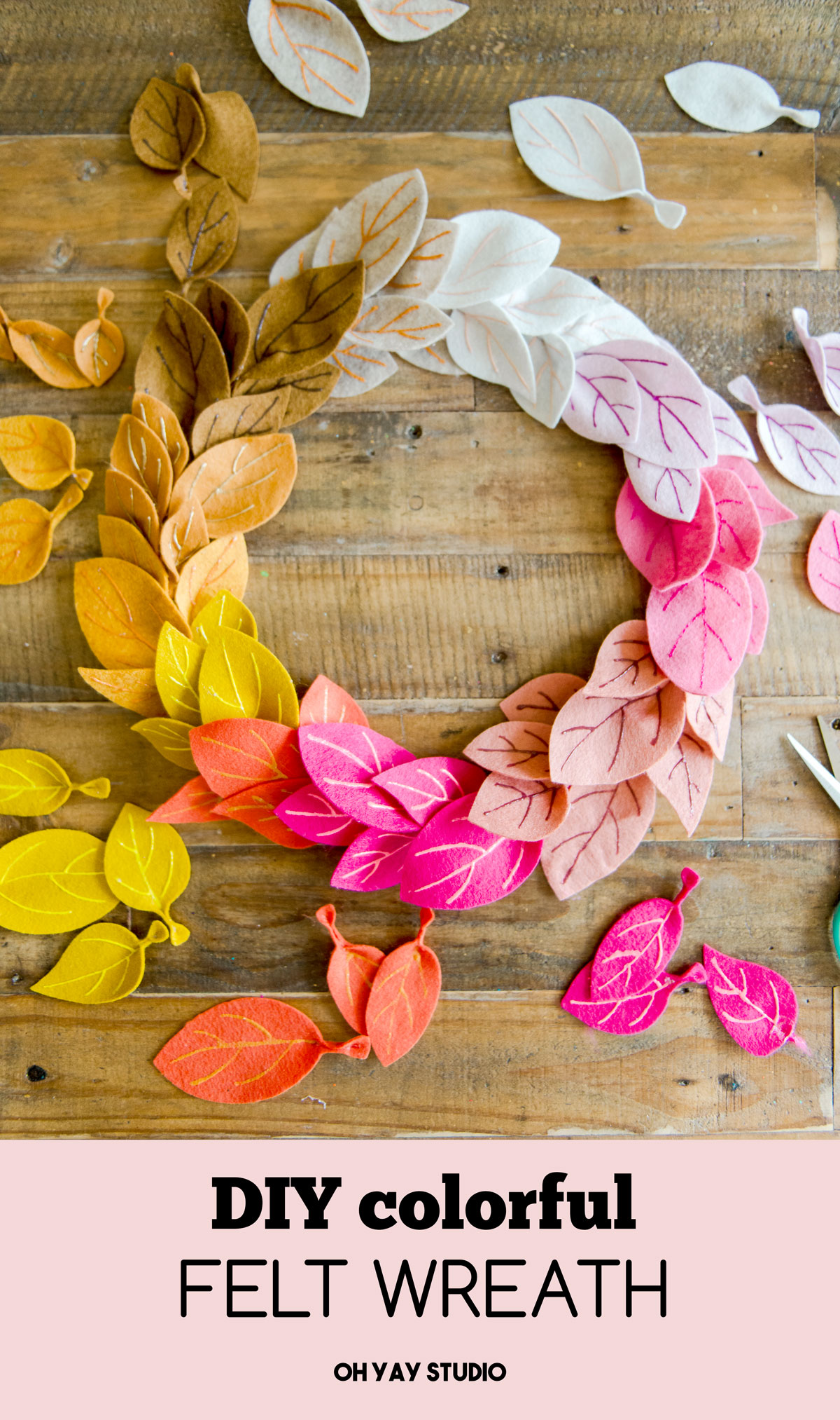 fall felt wreath DIY, felt wreath DIY, felt fall project, fall project DIY, fall leaf DIY, colorful wreath DIY, colorful fall wreath DIY