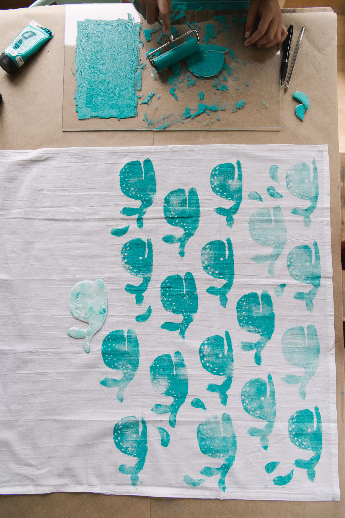 styrofoam block printing, how to block print with kids, easy block printing with kids, easy summer activities, summer crafts for kids, kids summer crafts