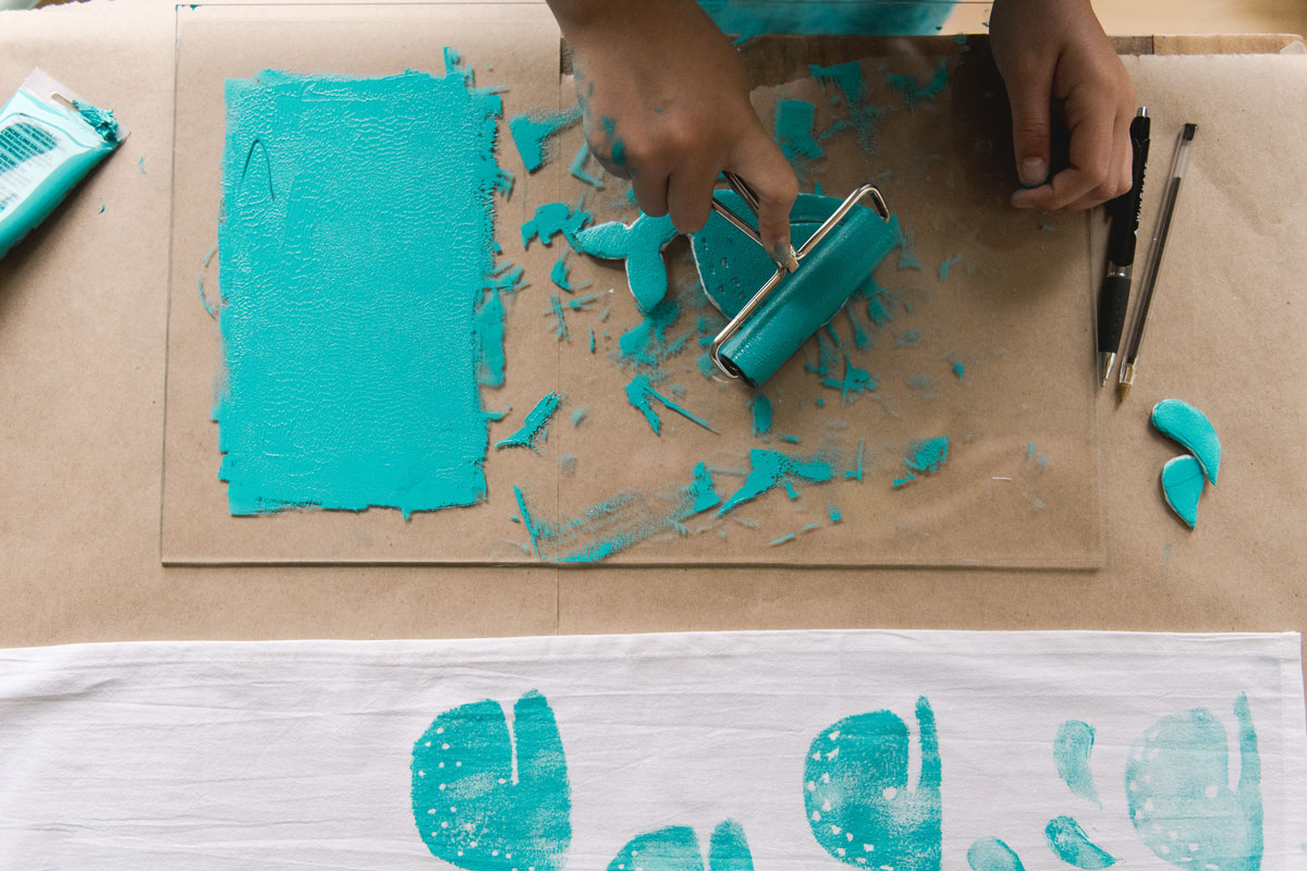styrofoam block printing, how to block print with kids, easy block printing with kids, easy summer activities, summer crafts for kids, kids summer crafts